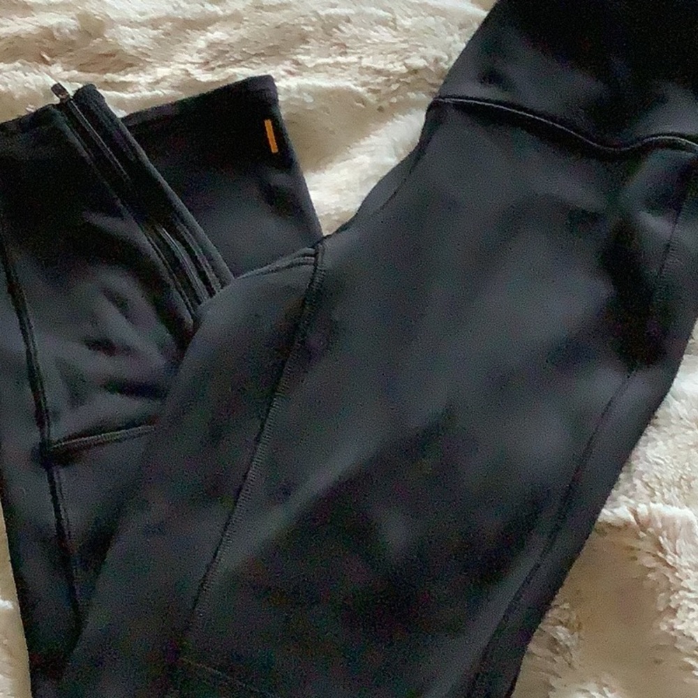 Lucy Black Leggings